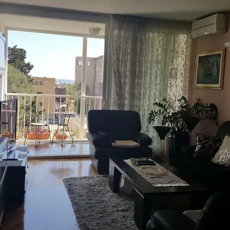 Bella Apartment